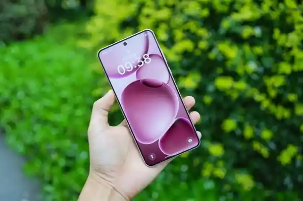 天玑9500旗舰来袭!OPPO Find X9 Pro首曝:80W快充加持,性能再升级