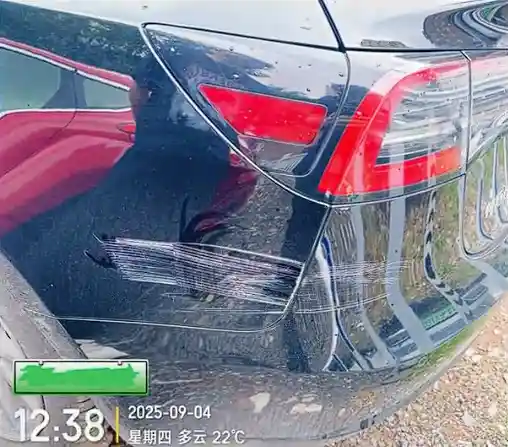 大学生租车遇划车事件曝光，自装记录仪还原真相